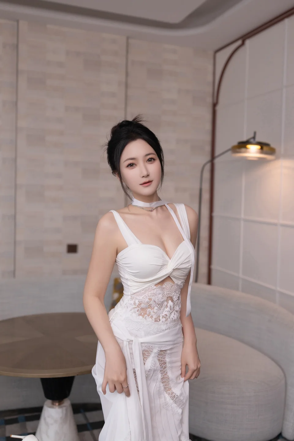 鱼子酱Fish - 白裙跳蛋 [120P-815MB] tg@simisebaisi 【丝足阁】015.webp